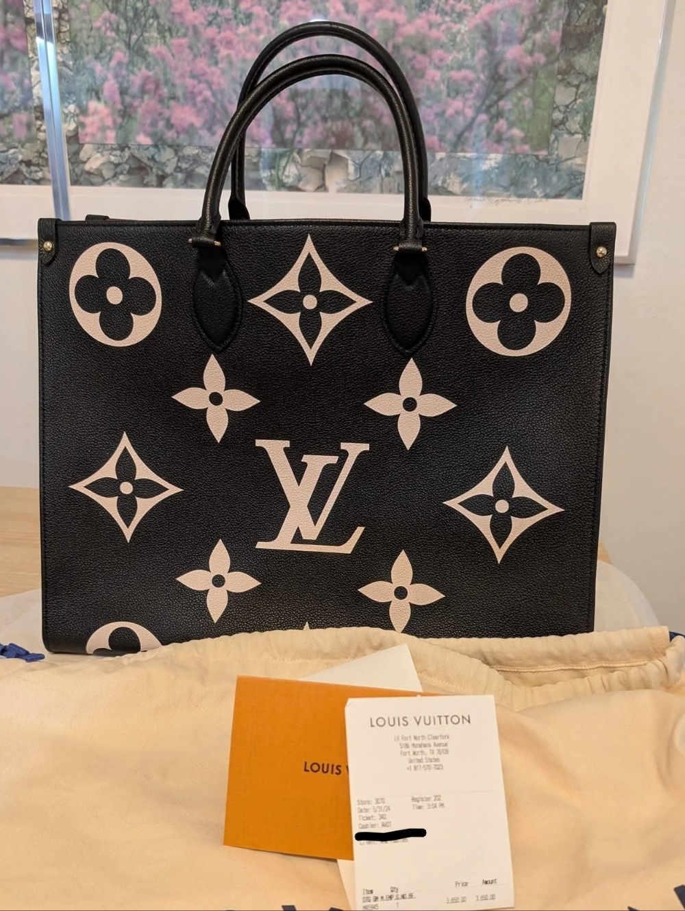 Louis Vuitton Black & Cream Giant Monogram Onthego Tote